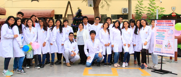 Estudiantes de Odontología brindan campaña preventiva de salud