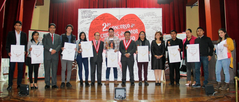 Cuentos de amor de estudiantes universitarios del país reciben merecidos premios
