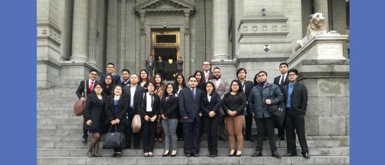 Estudiantes villarrealinos de la carrera profesional de Derecho visitan Palacio de Justicia